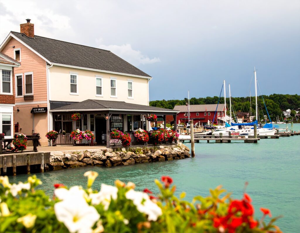 Firefly_bay village Ohio city 721430